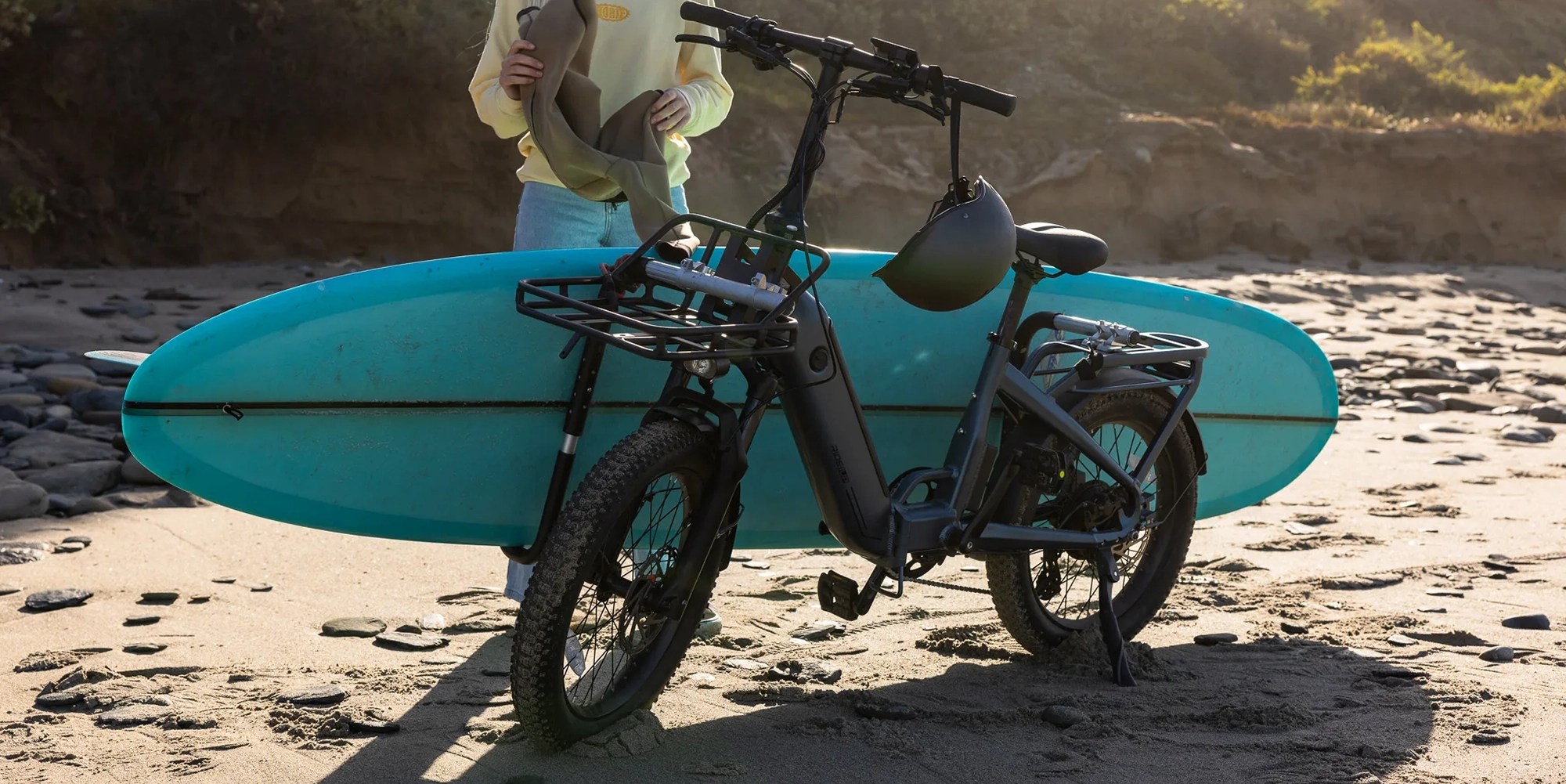 تقدم Ride1Up أكبر تخفيضات في الأسعار على الإطلاق بقيمة 300 دولار لدراجاتها الإلكترونية المدمجة القابلة للطي من Portola عند مستويات منخفضة جديدة تبدأ من 795 دولارًا