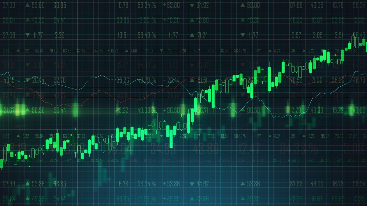 Stock market today: Sensex rises 303 pts, Nifty above 25,550; IT stocks extend gains