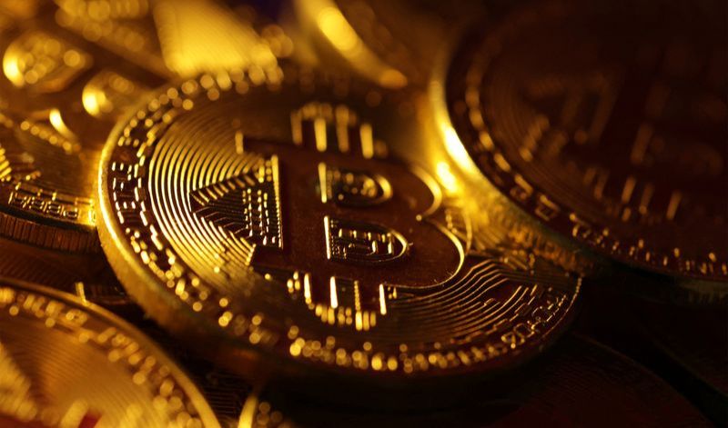 ¿Bitcoin todavía atrae a mayores tontos?