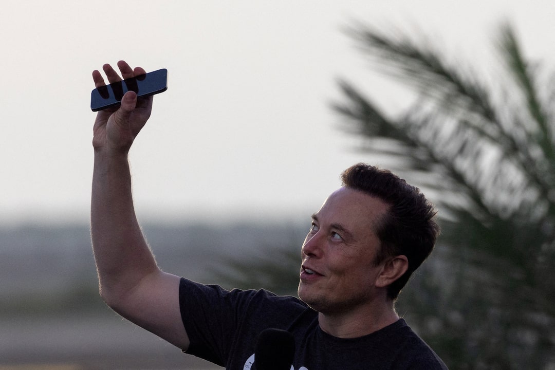 الاكتتاب العام لشركة SpaceX يجعل إيلون ماسك أول تريليونير في العالم
