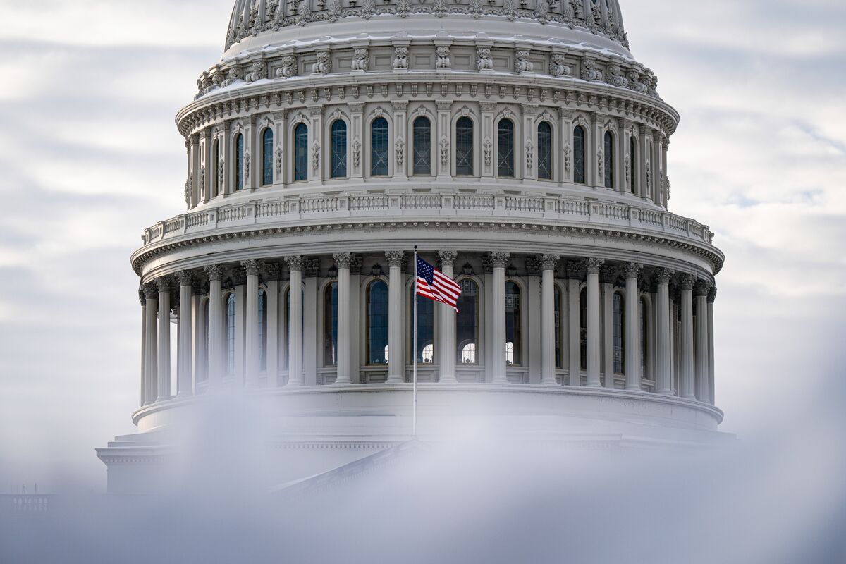 Crypto Market Bill Advanced by Senate Agriculture Panel