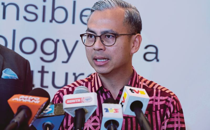 [UPDATED] Government mulls review of social media user threshold – Fahmi