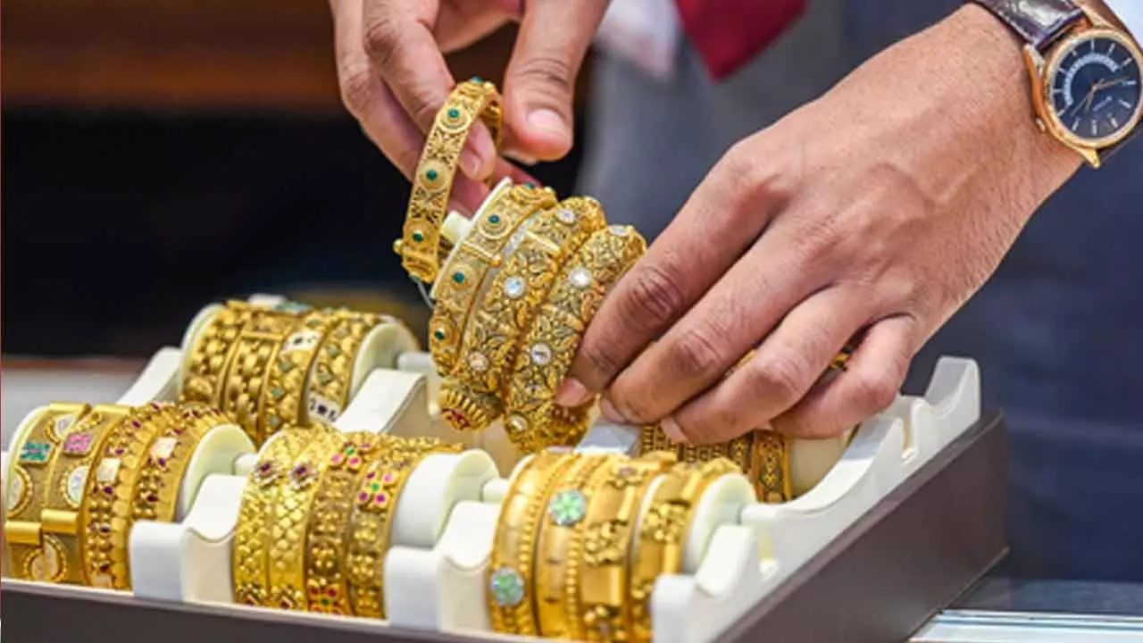 La volatilidad de los precios del oro no ha disuadido a los compradores: Titan MD