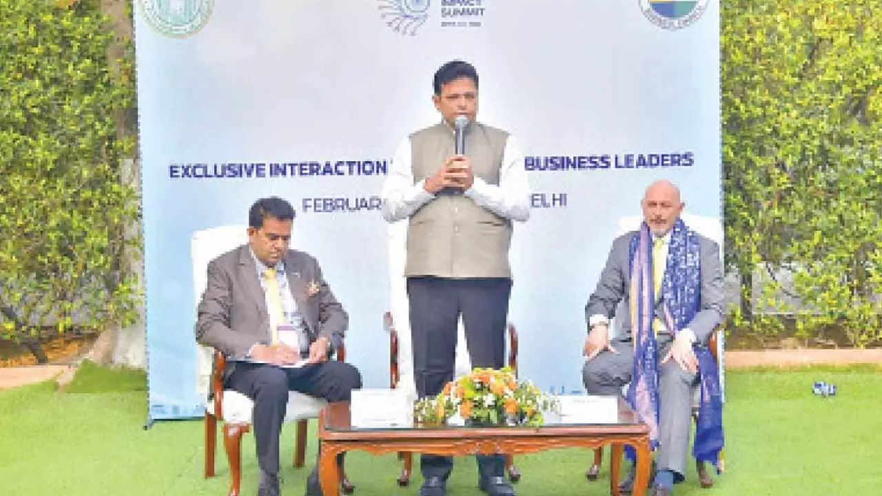 تهدف تيلانجانا إلى الريادة في مجال الحوكمة الرقمية: مين سريدهار بابو