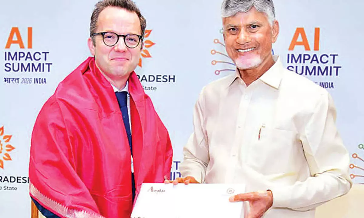 Convertirá AP en un centro de economía de creadores: CM Naidu