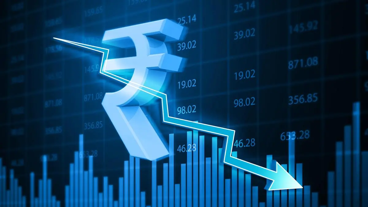 State-run banks' intermittent dollar sales cushion rupee, forward premiums fall