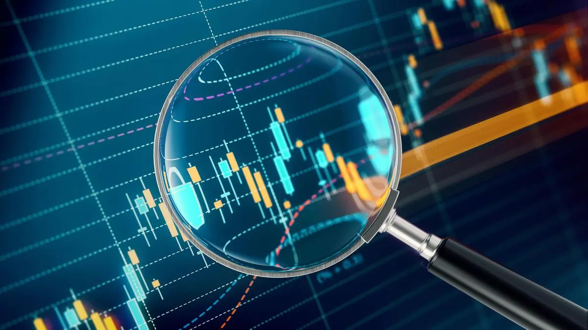 ينزلق مؤشر "نيفتي" إلى ما دون سعر الافتتاح مع انتعاش تكنولوجيا المعلومات، وثبات الخدمات المصرفية؛ يبقى 26000 عقبة رئيسية