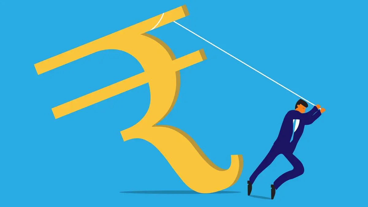 Las restricciones cambiarias del RBI dan a la rupia algo de alivio pero afectan las ganancias de los bancos