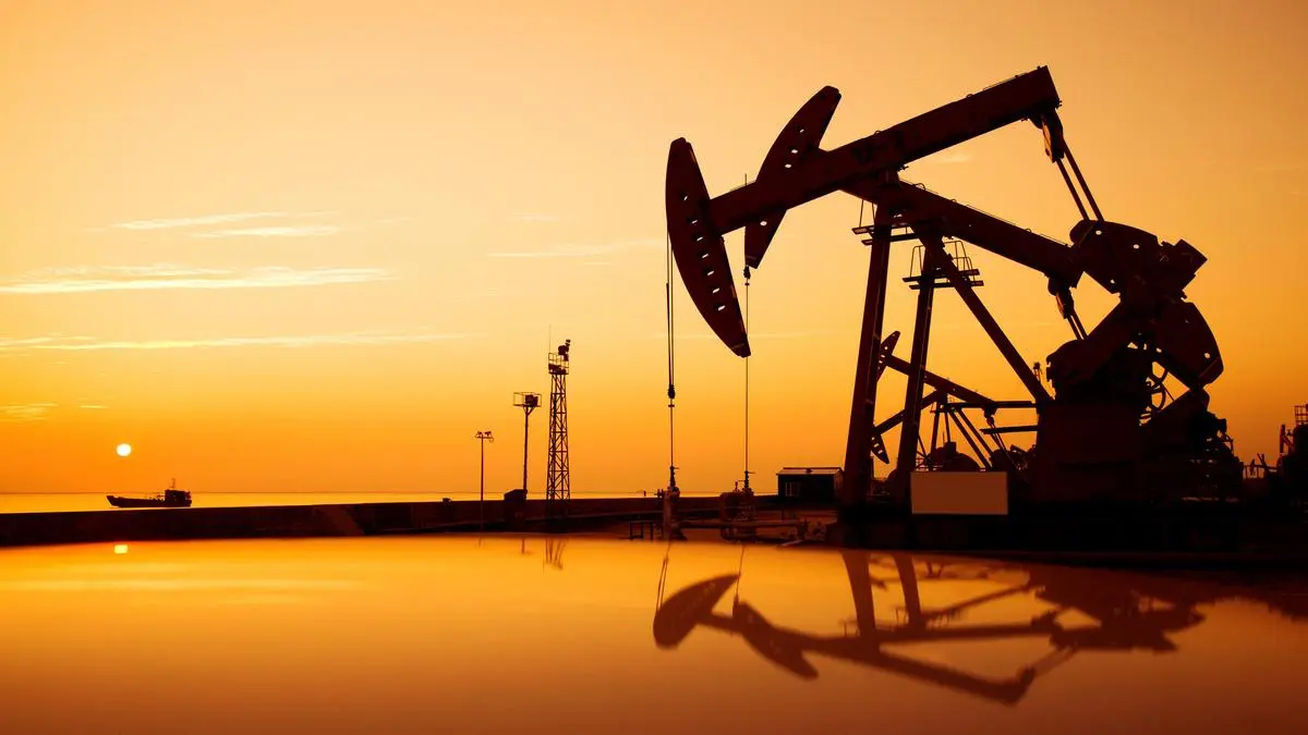Es poco probable que el petróleo crudo caiga a 70 dólares en 2026, pero puede permanecer entre 80 y 85 dólares; Riesgos para el crecimiento y la inflación: informe de la RBU