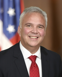 ولا ينبغي للطاقة النظيفة أن تأتي على حساب السيطرة المحلية