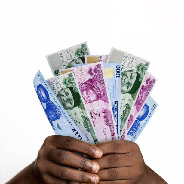 Naira edges up to N1,417.95/$ as forex reserves rise