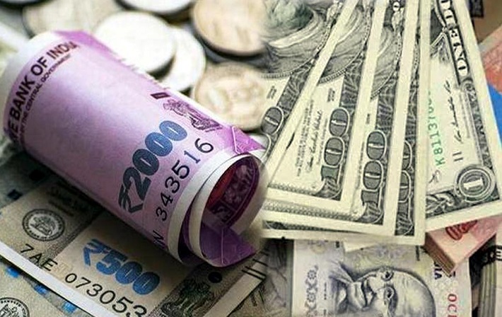 انخفاض قيمة الروبية الهندية مقابل الدولار الأمريكي ودورة أسعار الفائدة الحالية - b2b