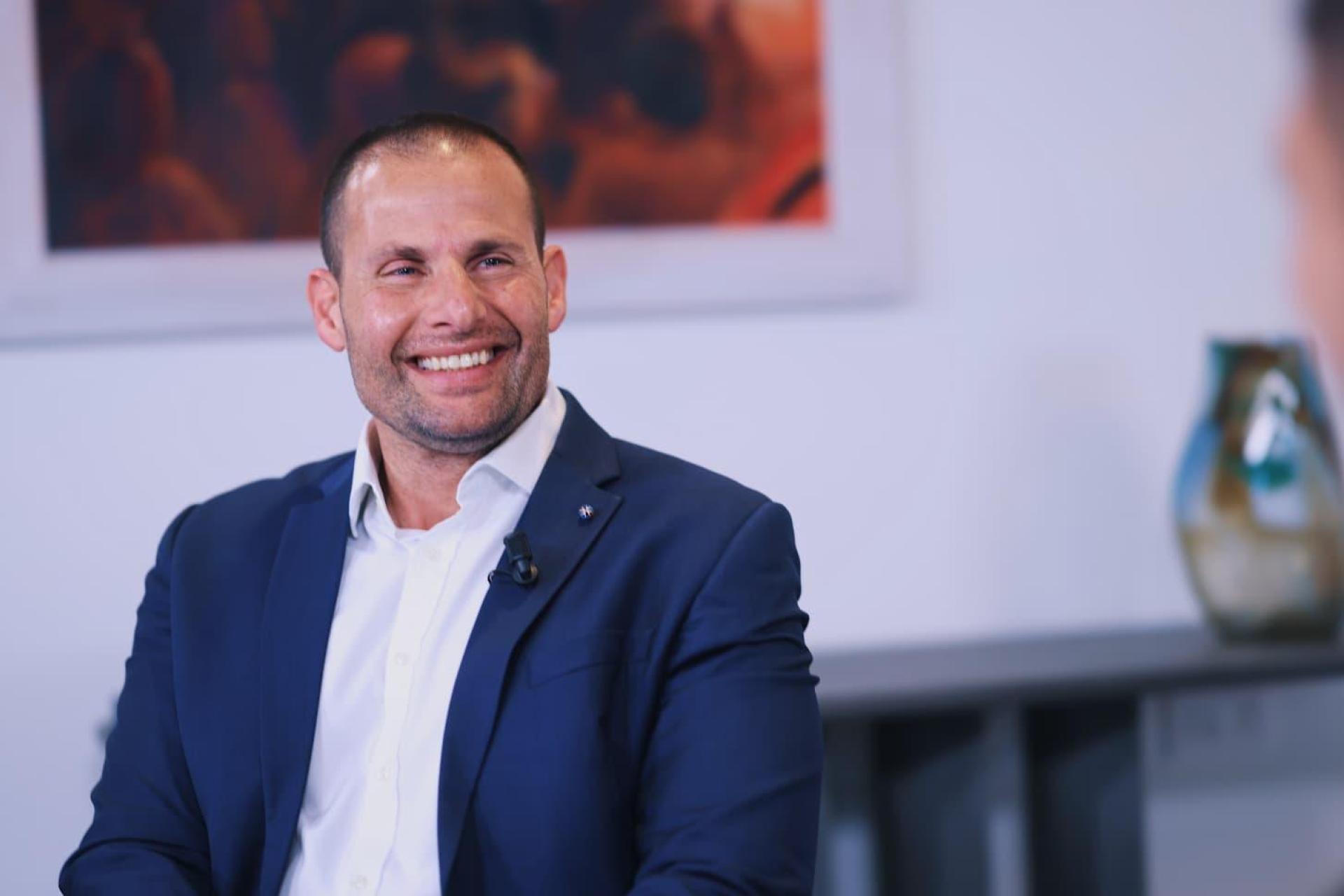 يقول أبيلا إن مالطا تضاهي السويد في الثروة الوطنية للشخص الواحد