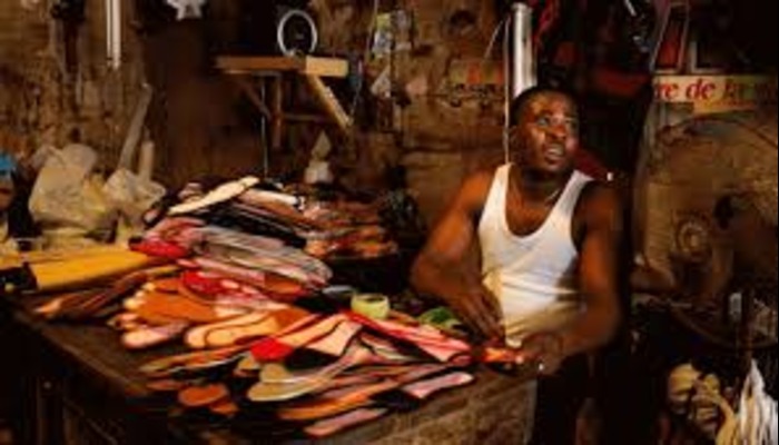 قطاع الصناعات التحويلية في نيجيريا يعمل كوحدات متناهية الصغر وورش عمل فردية - تقرير