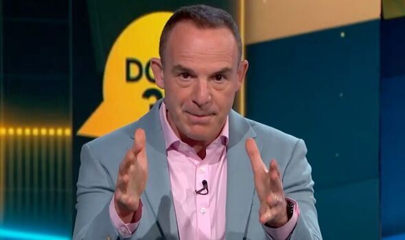 Martin Lewis sends car insurance warning to every driver in UK