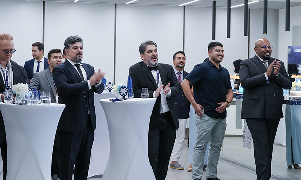 تستضيف STARTRADER أمسية خريجي KTH في دبي، والتي تربط قادة الذكاء الاصطناعي والتكنولوجيا والابتكار