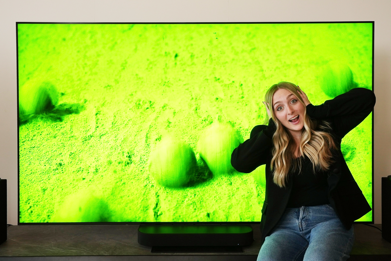 لقد رأيت جهاز Bravia 9 II من سوني عن قرب وقد حطم توقعاتي تمامًا – ولهذا السبب هو ملك تلفزيونات RGB