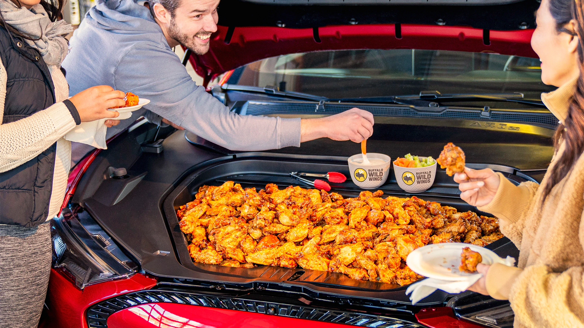 Ford está cobrando a los clientes por agregar un 'frunk' a su Mustang 2026, y no le está yendo bien