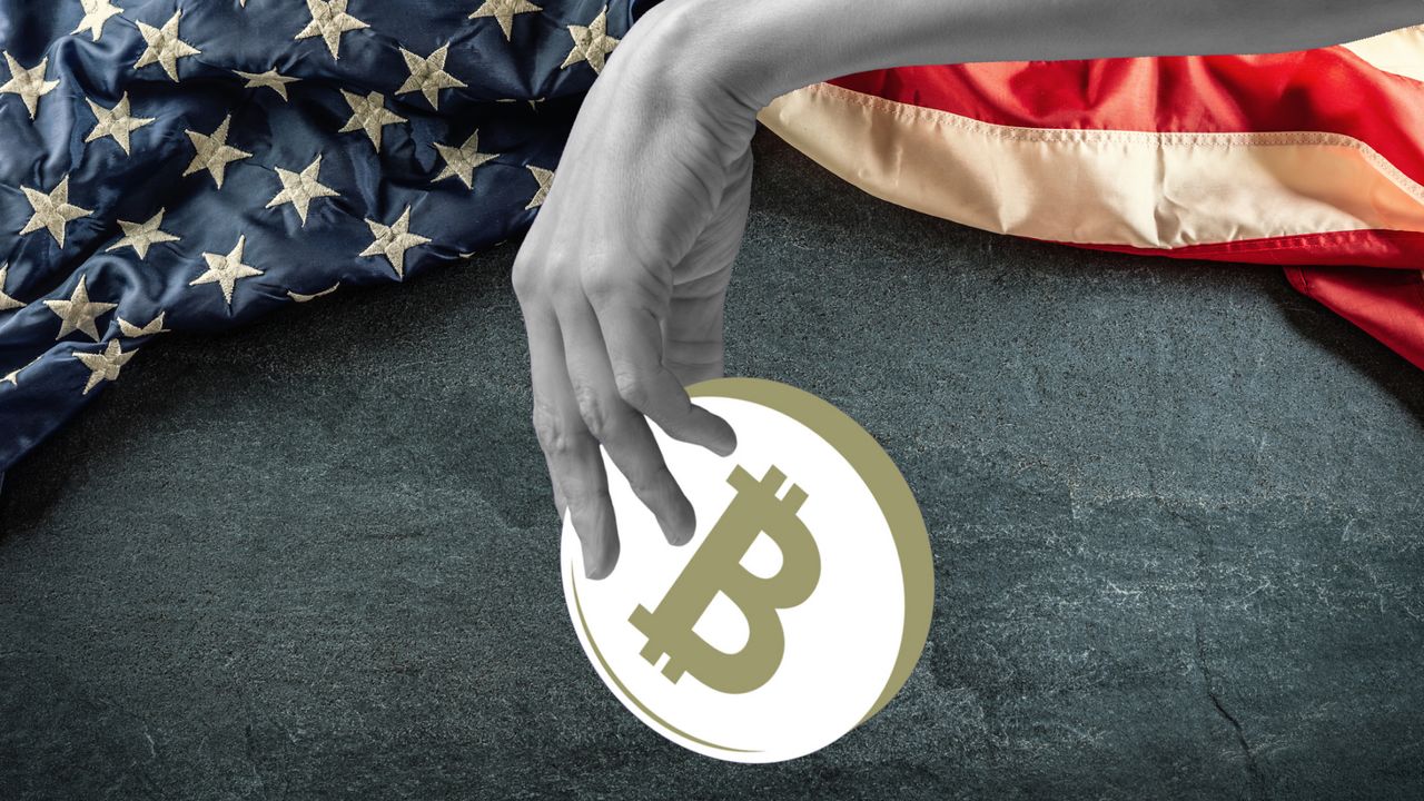 يعرض محتالو العملات المشفرة على سفن الشحن في مضيق هرمز الأمان مقابل عملة البيتكوين، وقد أطلقت إيران بالفعل النار على واحدة على الأقل