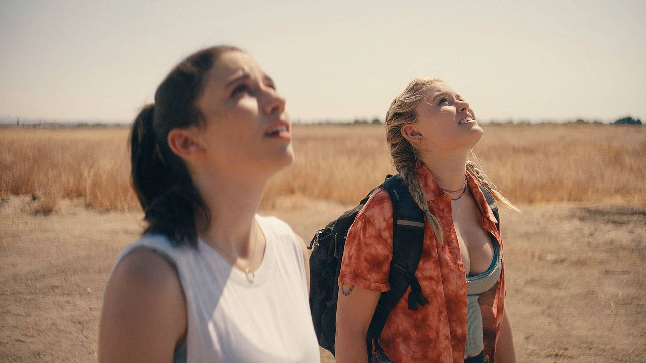 أضافت Netflix للتو واحدًا من أكثر أفلام الإثارة والبقاء التي شاهدتها على الإطلاق - وما زلت أفكر في هذا التطور