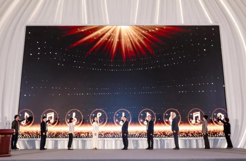 Soft Opening Launches, Silkroad Visual Witnesses the Dazzling Debut of Longgang International Art Center