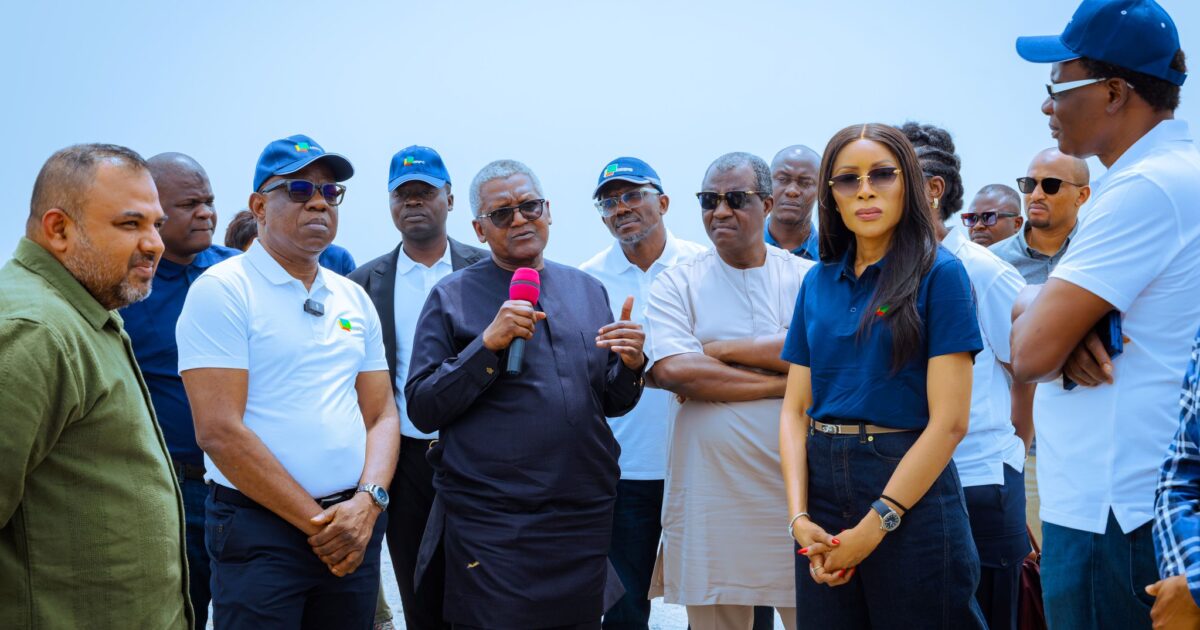 النيجيريون يشترون أسهمًا في مصفاة التكرير الخاصة بي في شهر يوليو الماضي - Dangote