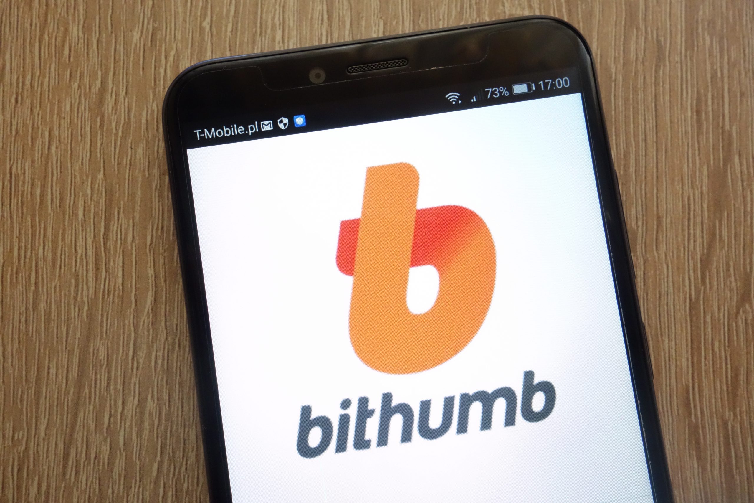 Los bancos coreanos revisan las asociaciones criptográficas después del error de Bitcoin de Bithumb