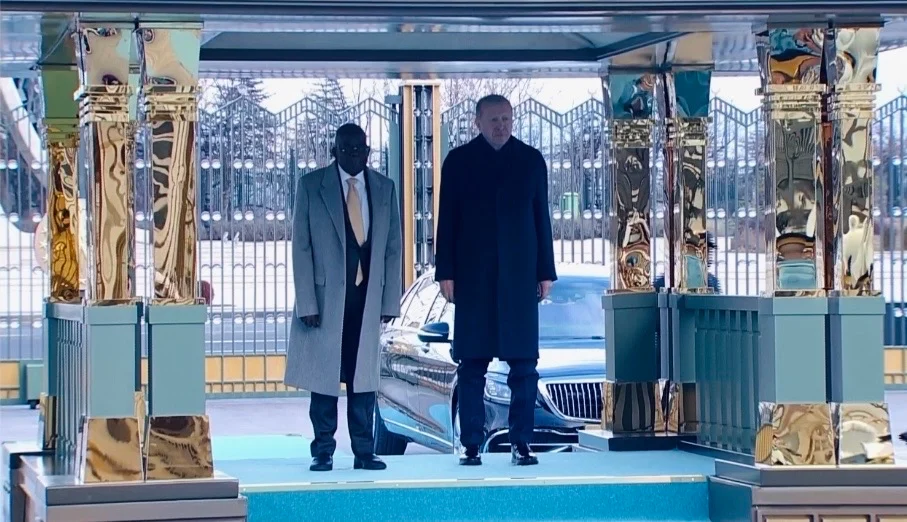 "على المستثمرين الأتراك استكشاف سوق نيجيريا البالغ 255 مليار دولار للتوسع الصناعي والتجاري"