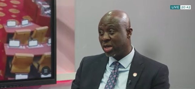 Isaac Boamah: Economía de 24 horas es un 1D1F renombrado