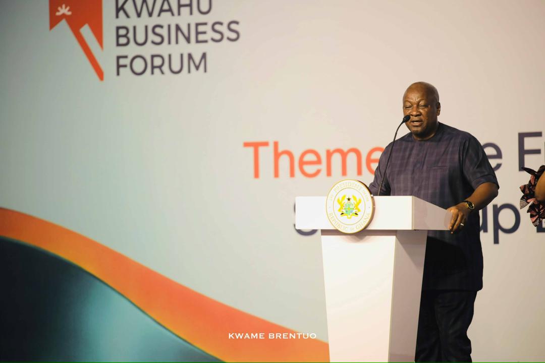 Mahama calls emergency cabinet meeting over fuel price surge