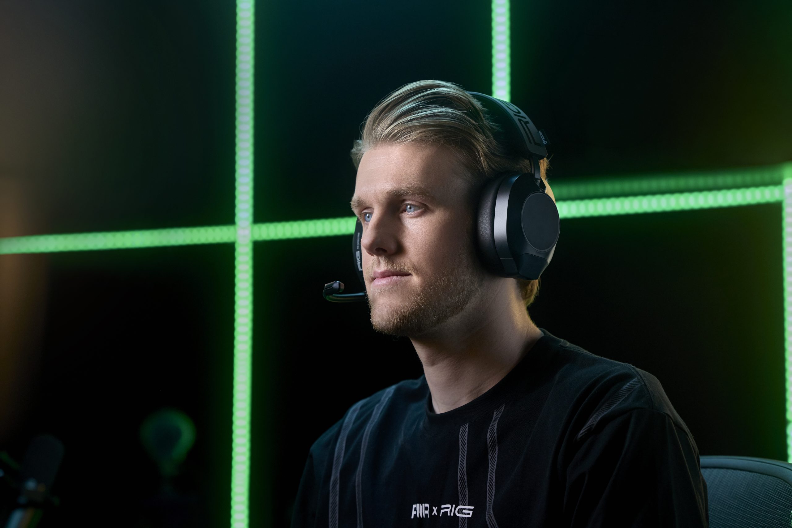 RIG R8 SPECTRE PRO HX Headset Review – The Cradle Will Rock