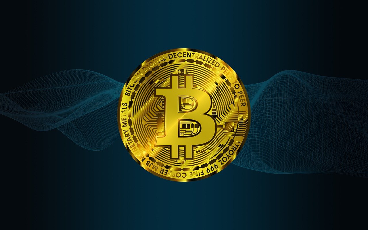 Bitcoin Rebounds to $70,000 After Brutal 2022-Style Plunge; Analysts Eye $100,000 Year-End Target