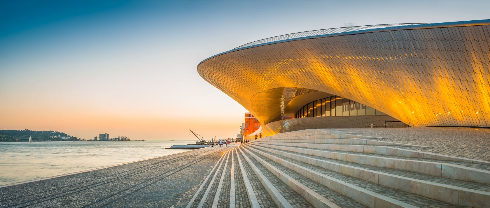 IFICI – A new 10-year tax regime for highly qualified professionals