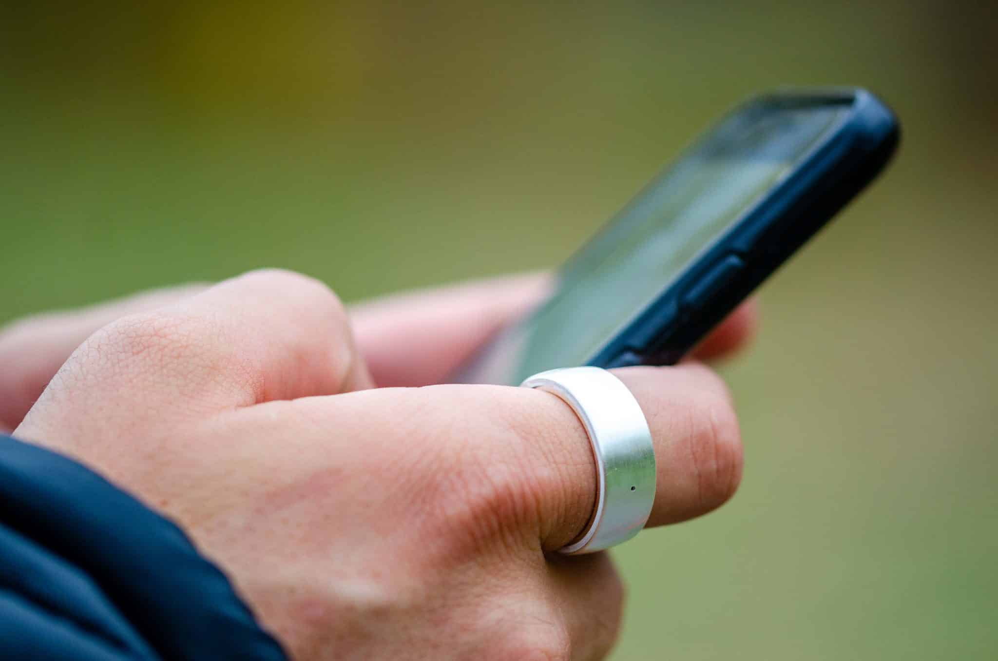 يتحدى قانون التحقق من العمر المستند إلى نظام التشغيل في كاليفورنيا مجتمع المصادر المفتوحة