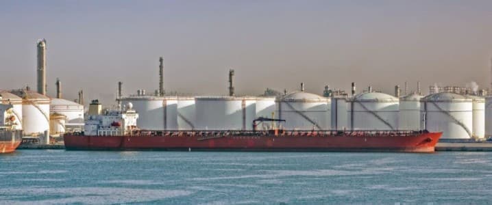 Washington Prepares Broad License to Restart Venezuelan Oil Production