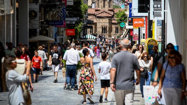 Summer Sales 2026: When they start, which Sunday shops will be open
