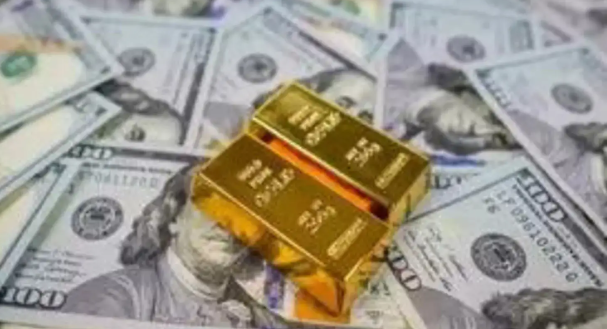 Forex reserves: FinMin denies reports that RBI sold gold worth $12 bn