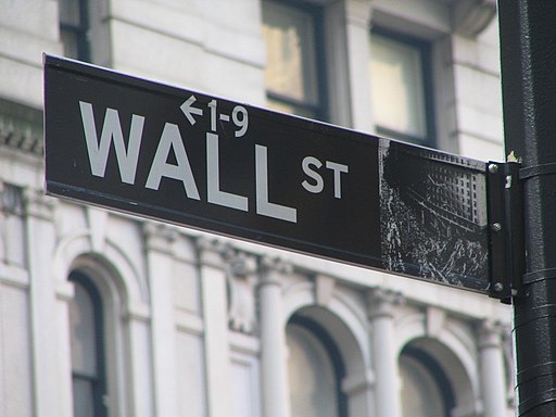 U.S. Stocks Rally as Supreme Court Blocks Trump Tariffs, Boosting Tech Giants