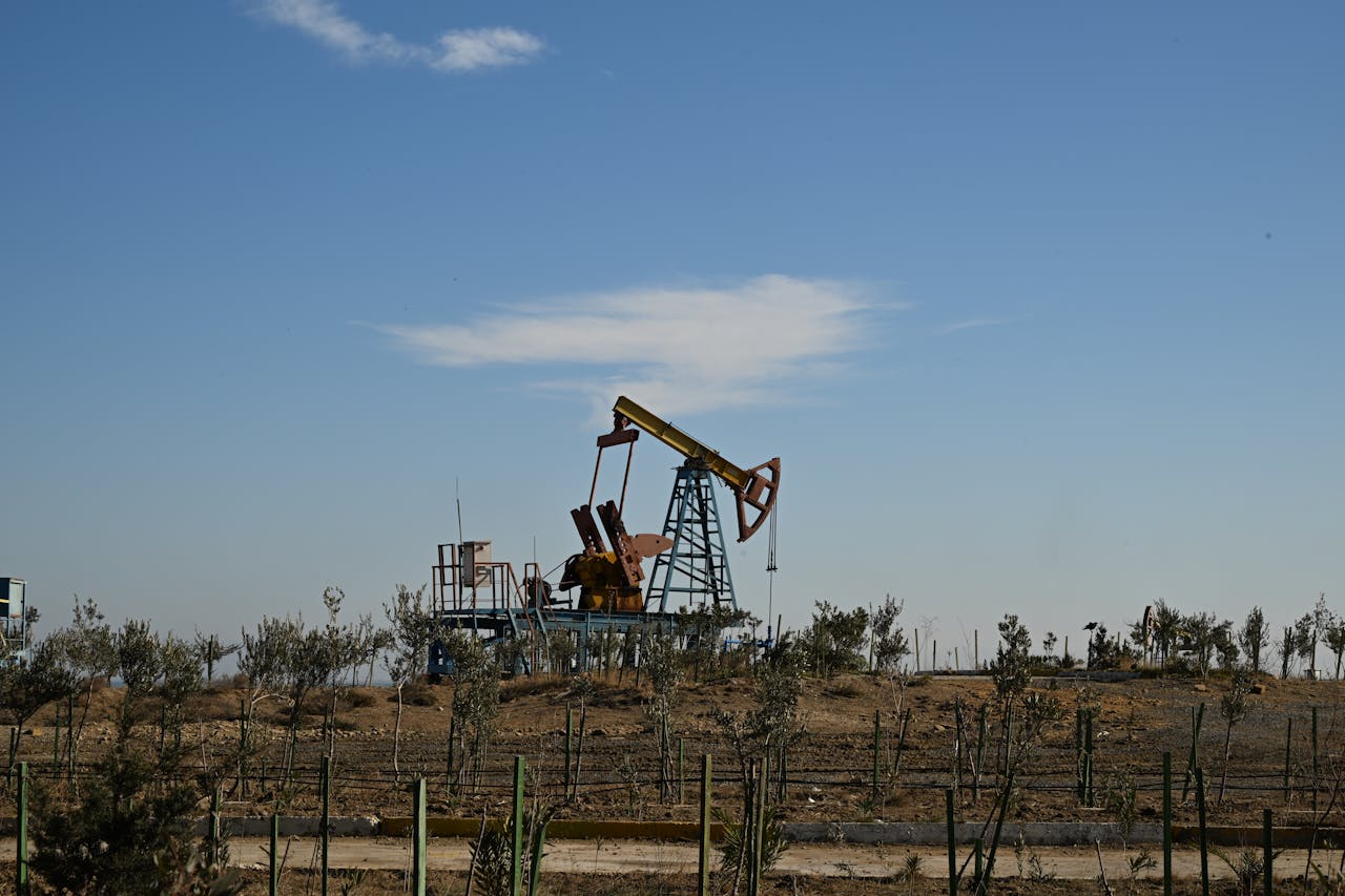 European Stocks Volatile as U.S.-Iran Tensions Threaten Oil Supply and Global Markets