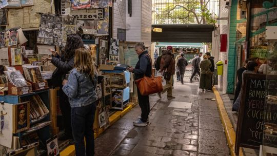 التضخم في الأرجنتين يتباطأ إلى أدنى مستوى له منذ ثمانية أشهر في فوز مايلي