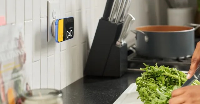 انخفض شاحن PowerBug المغناطيسي من Twelve South إلى 35 دولارًا فقط