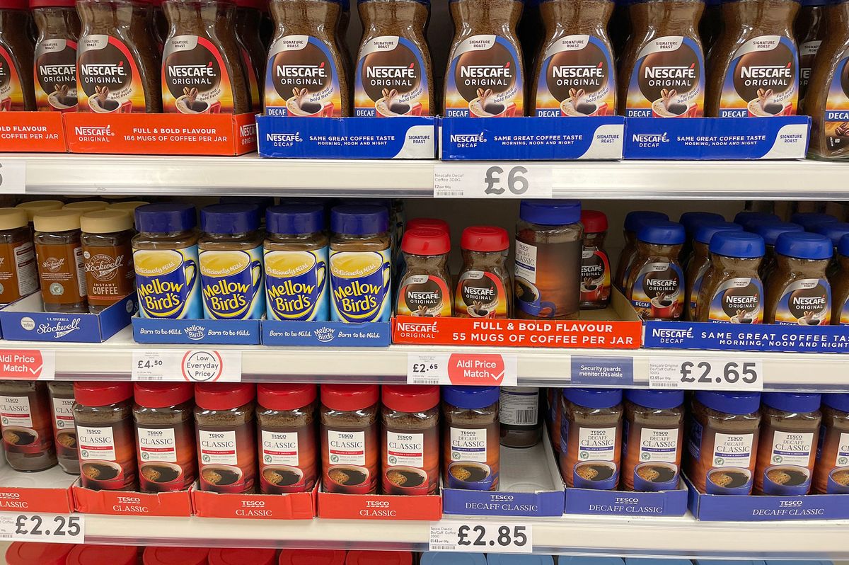 توجت القهوة سريعة التحضير في السوبر ماركت بأنها الأفضل في المملكة المتحدة متفوقة على نسكافيه وكينكو