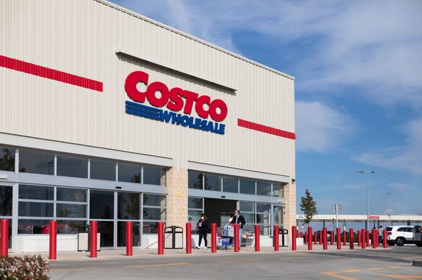 American takes trip to UK Costco for first time and is confused by 1 item