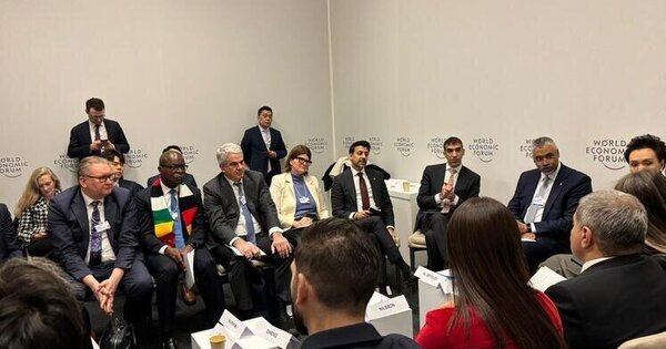 الإمارات ومنتدى الاقتصاد العالمي يصدران التقرير الثالث حول تكنولوجيا التجارة (TradeTech)، مع تحديد أربع طبقات رئيسية لتبني تكنولوجيا التجارة عالمياً.