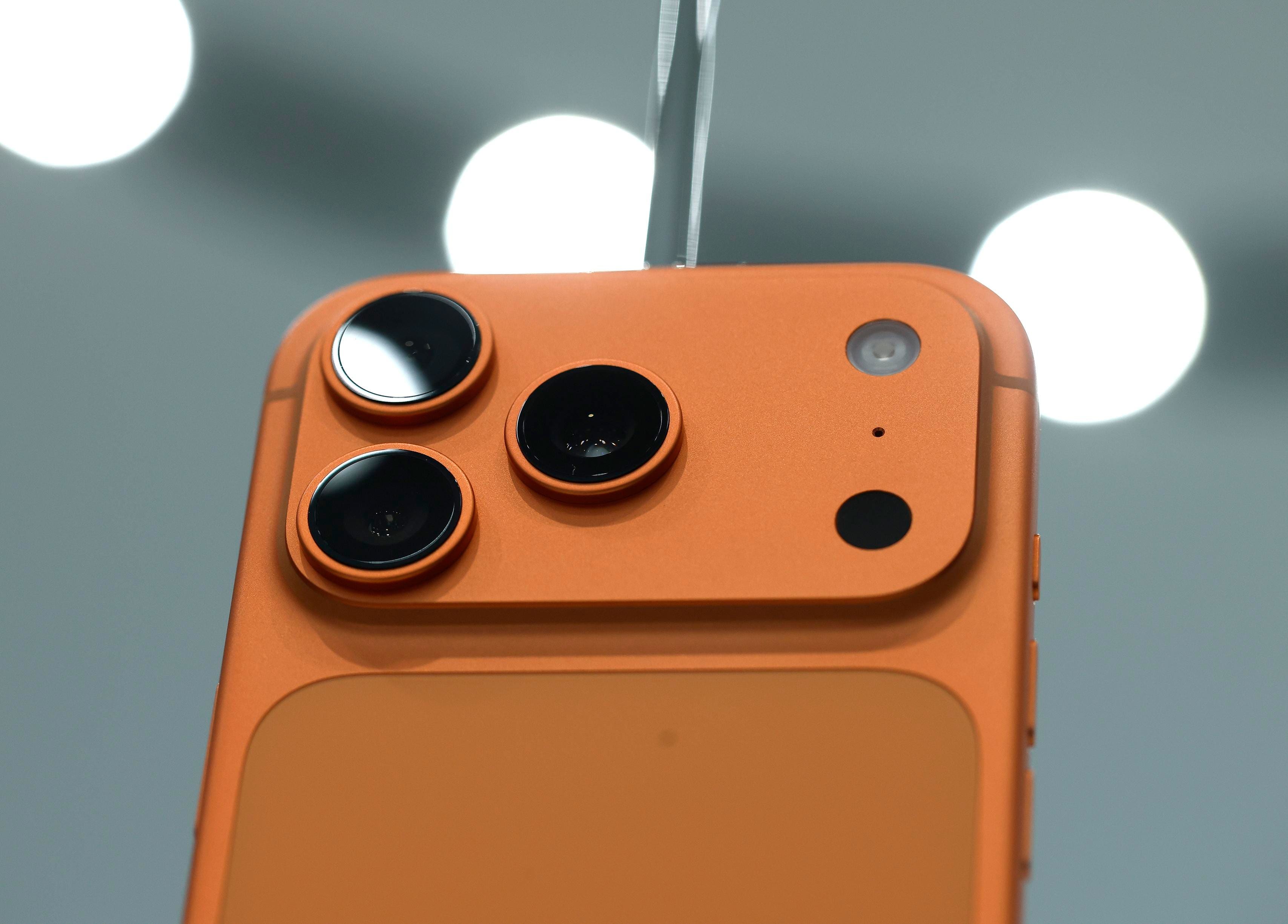 Apple iOS 26.5.1 Software Restricted To iPhone 17 Series, iPhone Air Only: Should You Upgrade?