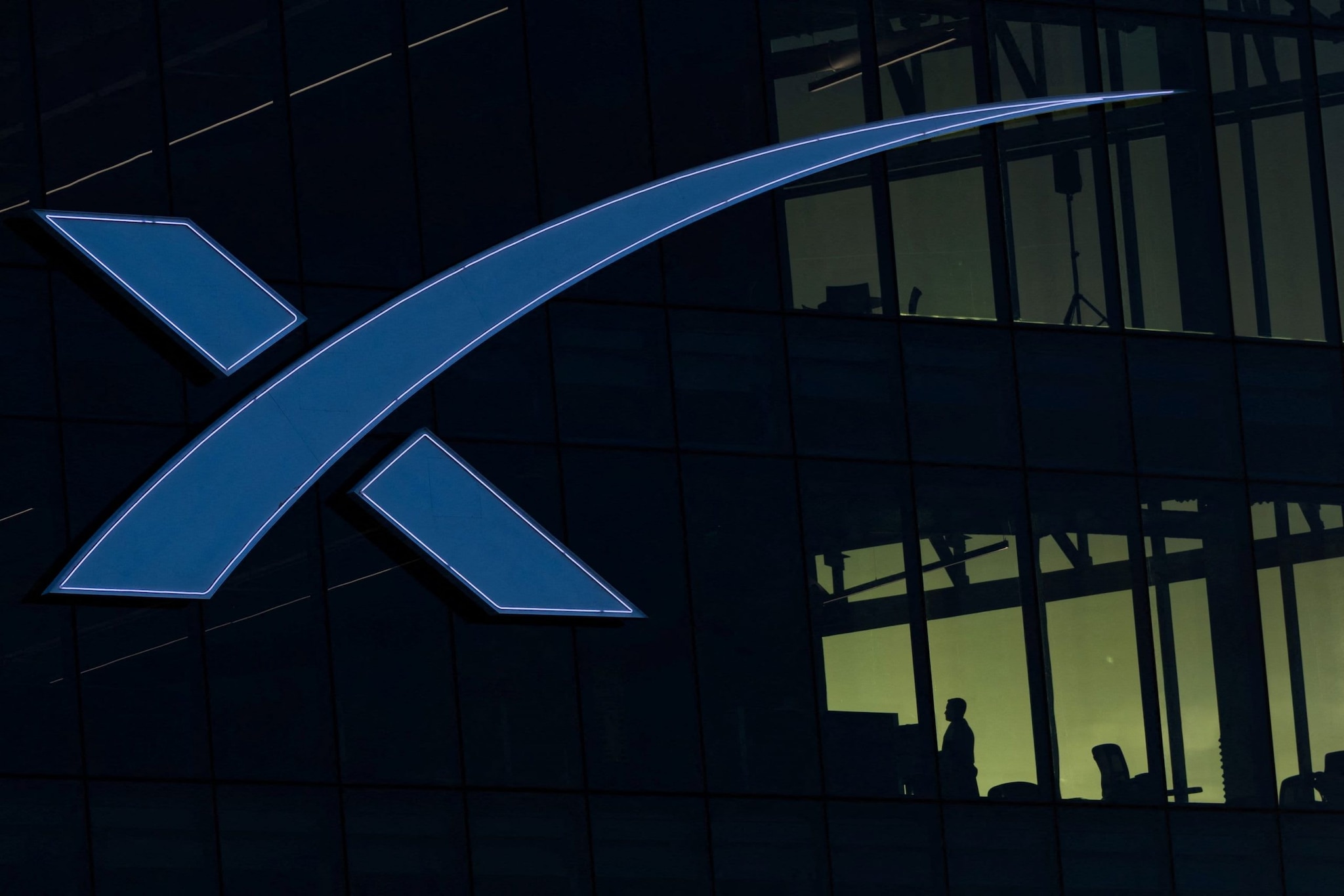 يقترح بنك أوف أمريكا أن الاكتتابات العامة الأولية الضخمة لشركة SpaceX و Anthropic يمكن أن تمثل نهاية الاتجاه الصعودي