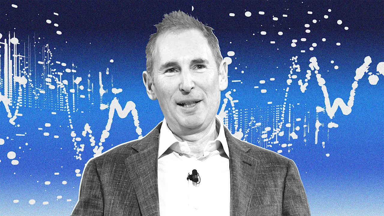 Amazon’s CEO just made a scary prediction for 2026. Economists worry he’s right