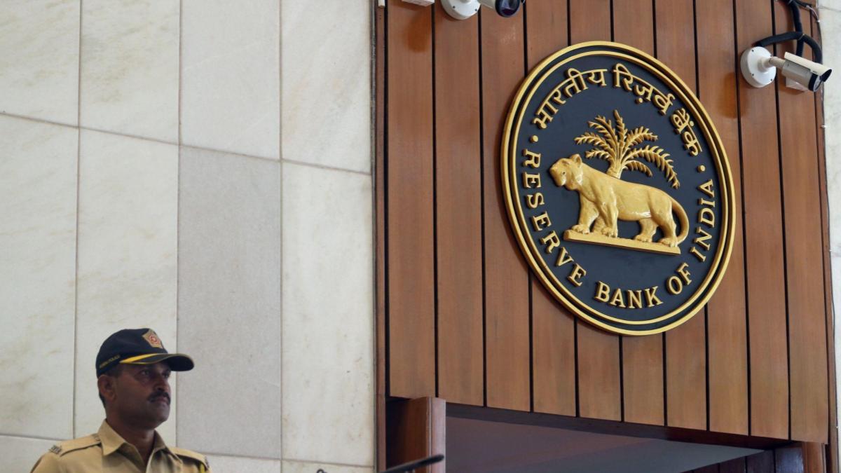 يجتمع مجلس إدارة بنك الاحتياطي الهندي في 22 مايو: كل الأنظار تتجه نحو الإعلان عن توزيع أرباح قياسية