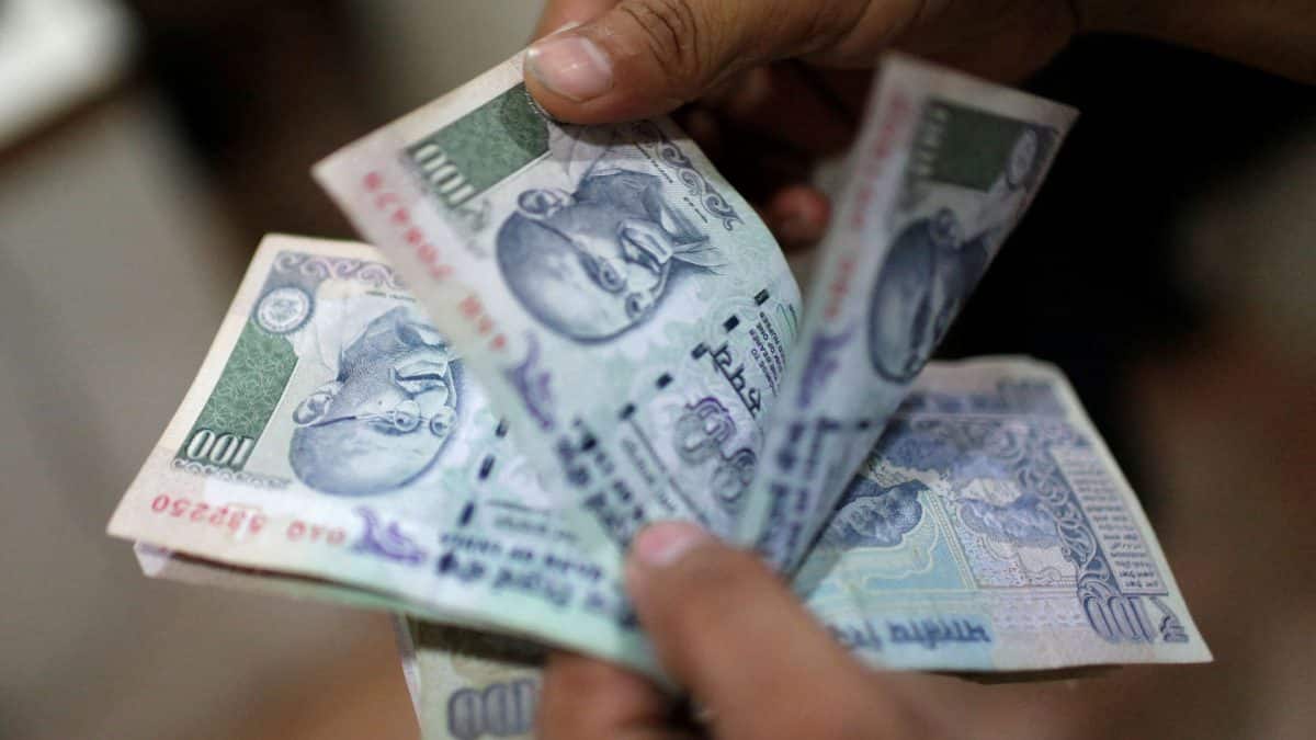 Rupee slips to new low at 91.7 against dollar as Greenland pits Europe against Trump