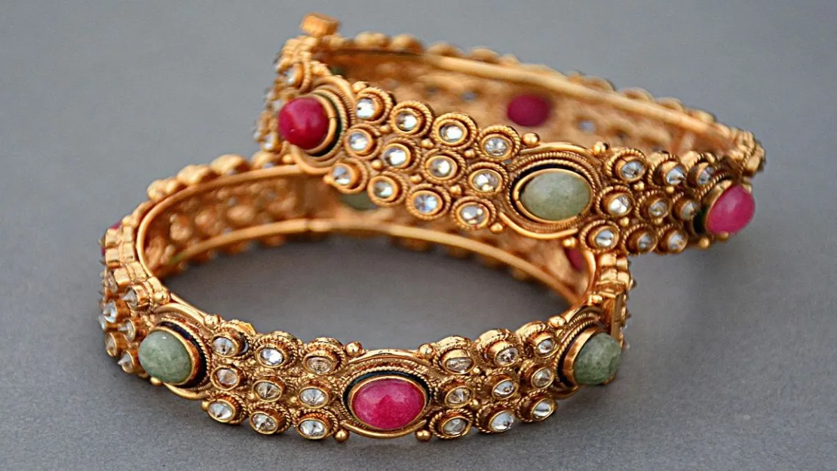 Gold, Silver Prices Hit Fresh Record Highs in Delhi on Saraswati Puja: Check Latest 22K, 24K & 18K Gold Rates